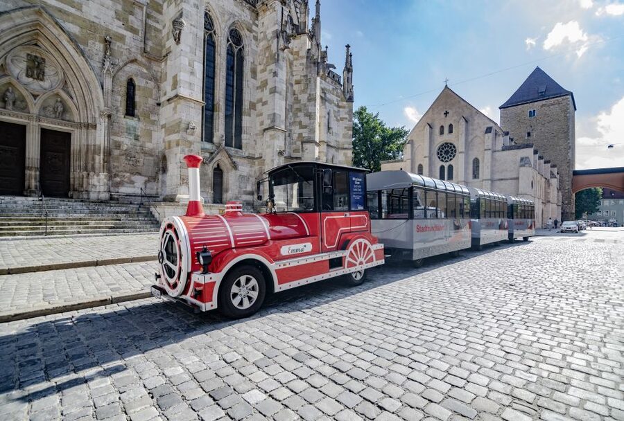 Regensburg: City Tour with the Bimmelbahn Train - Starting beside Regensburg Cathedral