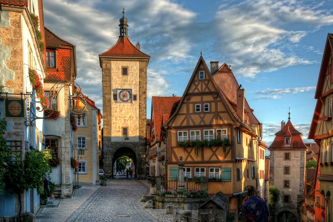 Romantic Road, Rothenburg, and Harburg Day Tour from Munich - Who will enjoy this day trip most