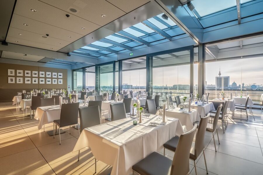 Rooftop Aperitif at Reichstag Käfer Restaurant - Walking through the Reichstag glass dome