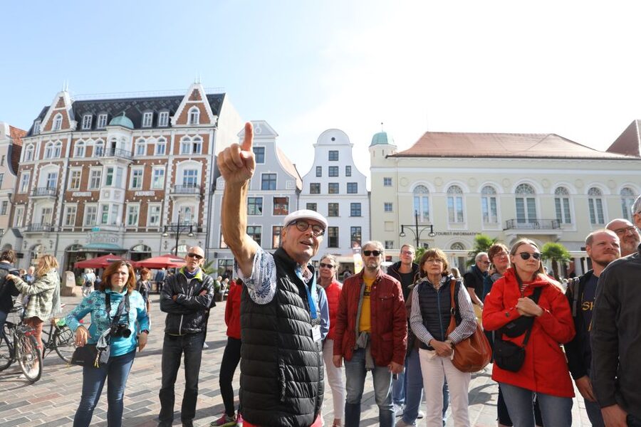Rostock: Guided tour of the historic city center - Seeing Rostock through the Town Hall