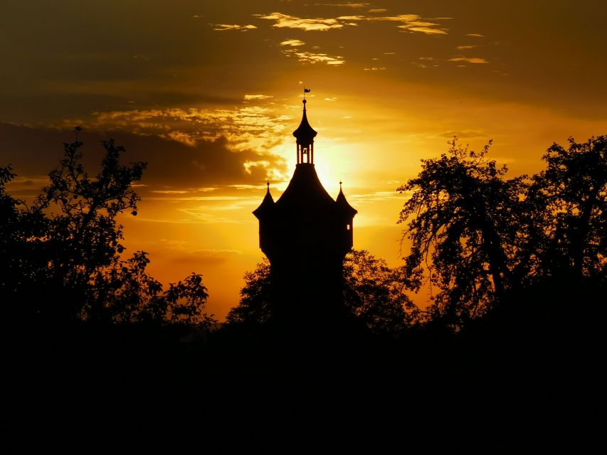 Rothenburg: Private Night Watchman Tour - Hard stories: plague, punishment, and survival