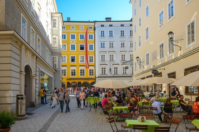 Salzburg and Lake District Day Tour from Munich - Summer and winter are different tours