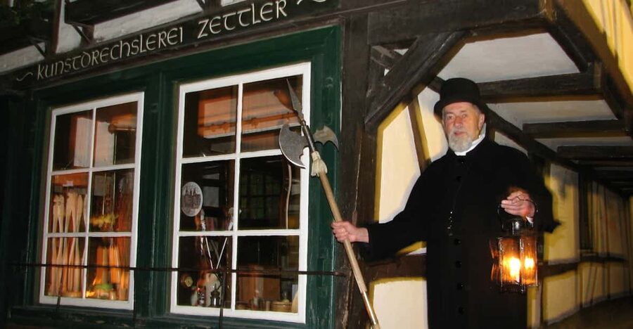 Schwerin: Tour with the Night Watchman - Bischofstreet and Schwerin’s narrowest house