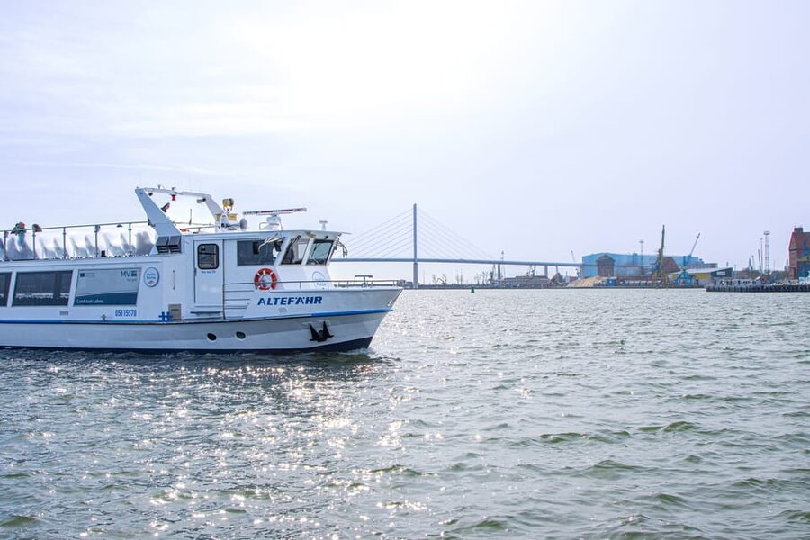 Stralsund: 1-Hour Harbor Cruise - Finding the Altefähr departure pier