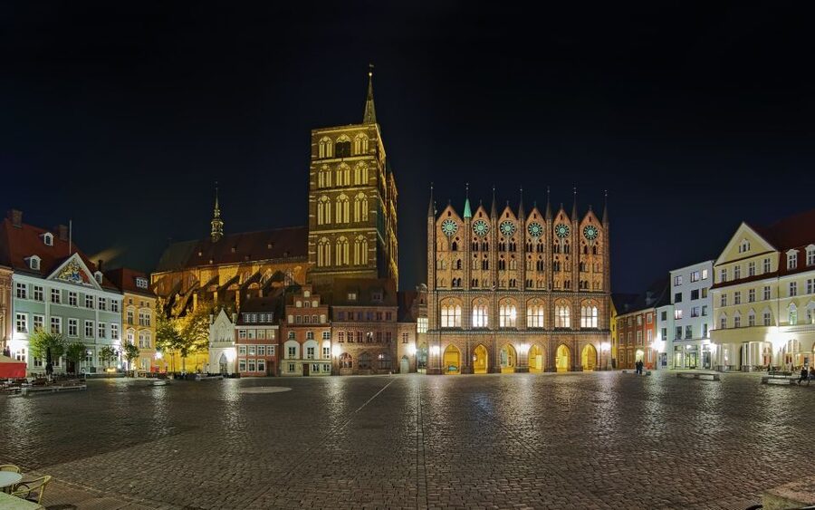 Stralsund: Old Town Evening Tour with a Night Watchman - How Much Value Do You Get for $181?