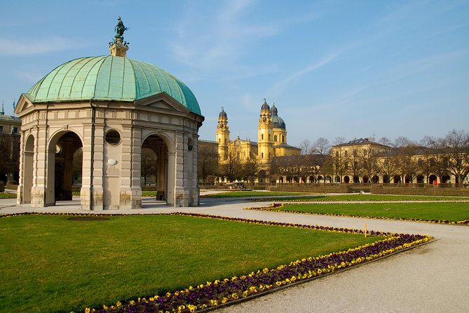 Third Reich & WWII Walking Tour - From Marienplatz to the first Nazi meetings