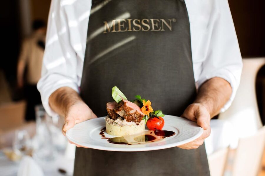 Tickets to the Meissen Porcelain Factory - A possible hands-on porcelain painting option