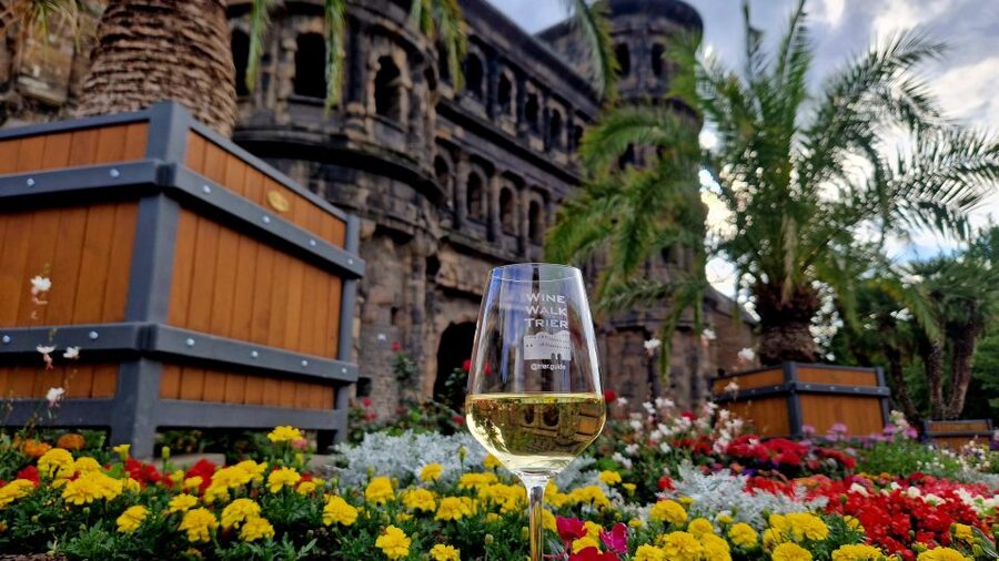 Trier: Guided City Walk with Wine Tasting - Why wine makes Trier’s Roman center easier to understand