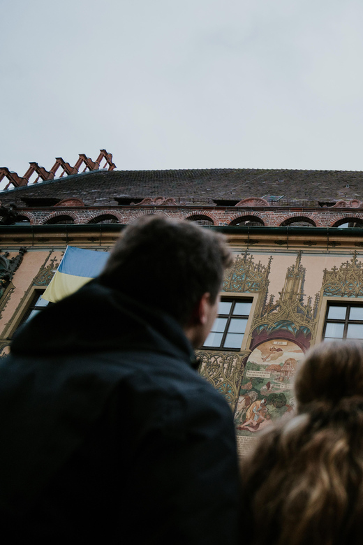 Ulm: Evening stroll through the old town - Ulm Town Hall and its astronomical clock