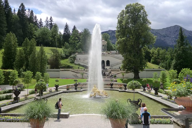 VIP Day Trip Neuschwanstein and Linderhof Castle from Munich - Meeting in central Munich at 8:45 am