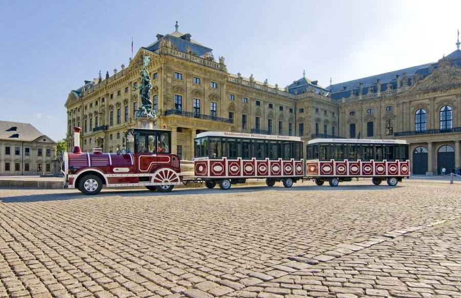 Würzburg: City Tour with the Bimmelbahn Train - A fast first look at Würzburg
