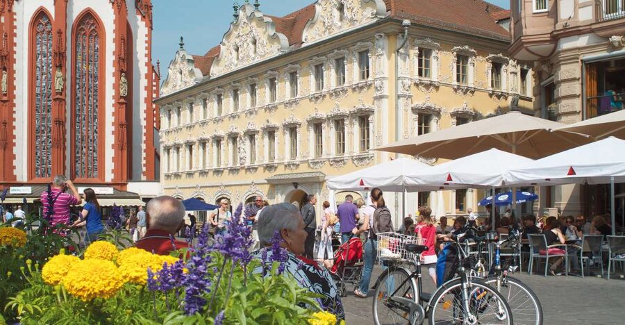 Würzburg: Guided Walking Tour - Falkenhaus, Marienkapelle, and the first architectural lesson